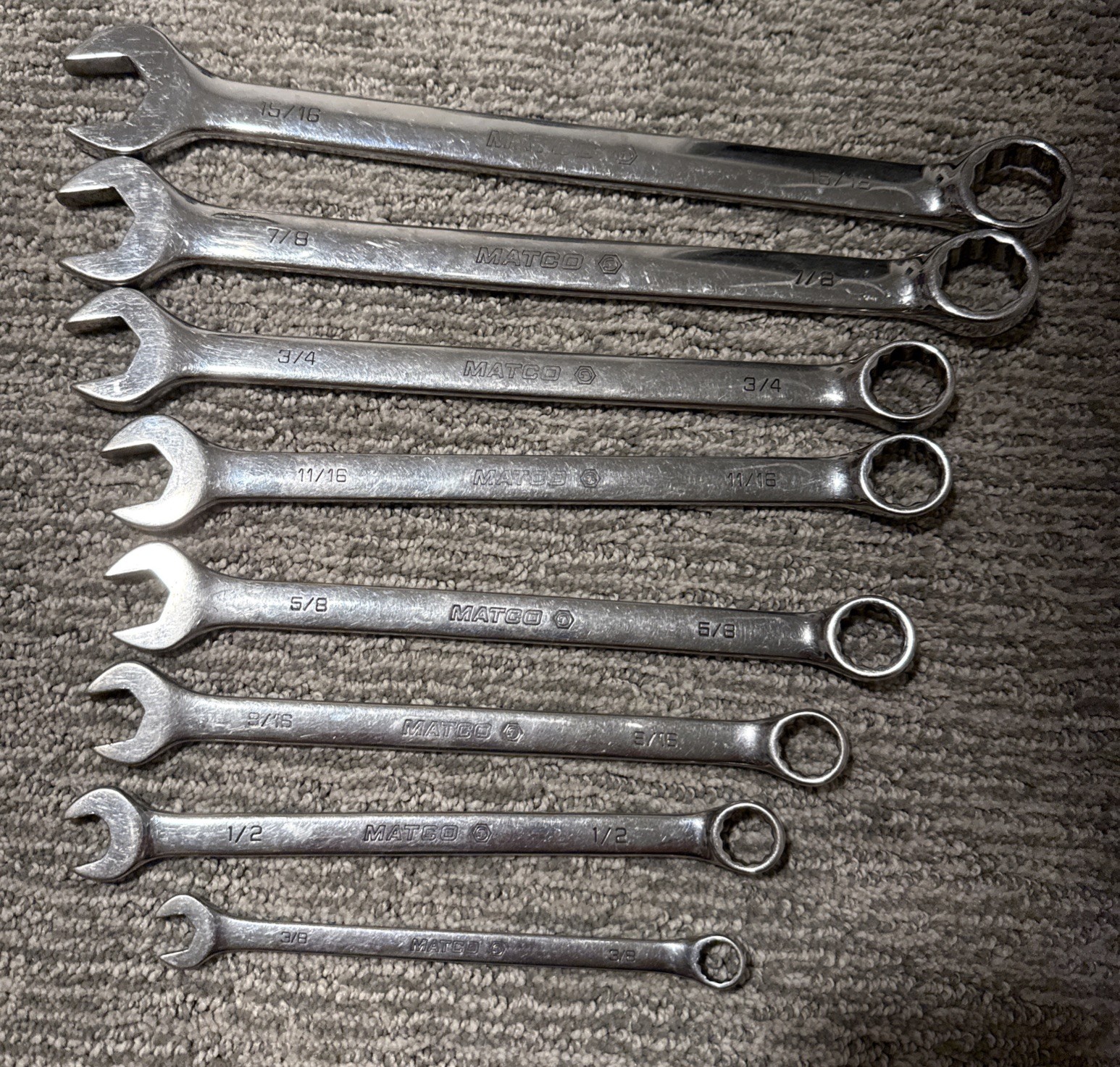 Matco Tools 8 Pc SAE Standard Handle 12Pt Combination Wrench Set (3/8″ – 15/16″)