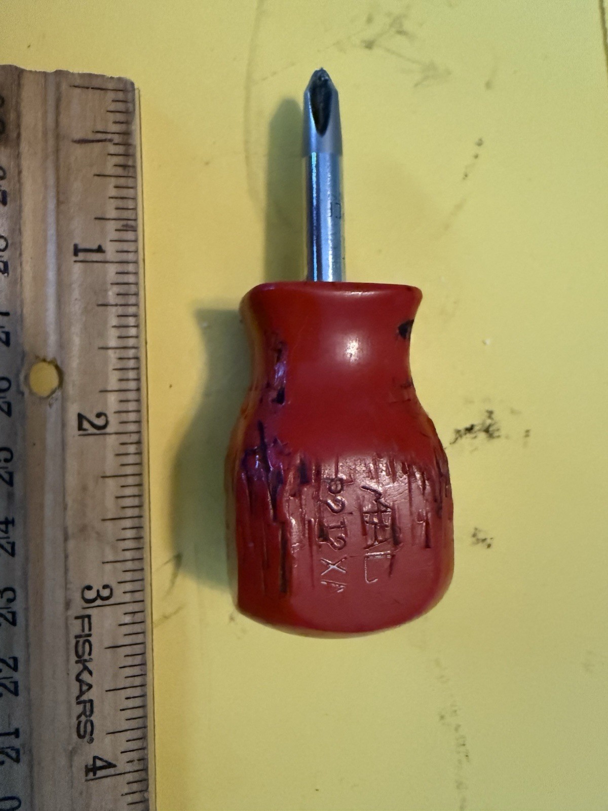 Mac Tools 3” Snub Nose Red Handle Phillips Screwdriver P212XA