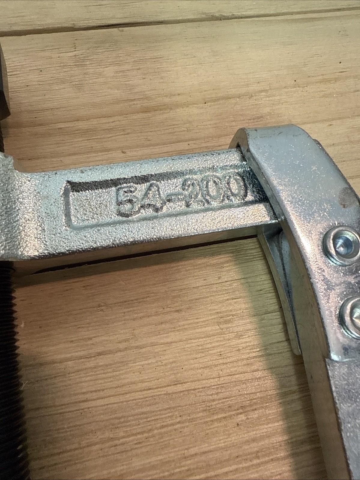 Genuine Mercedes-Benz OEM Puller Extractor Tool 000 589 88 33 00 New Abzieher