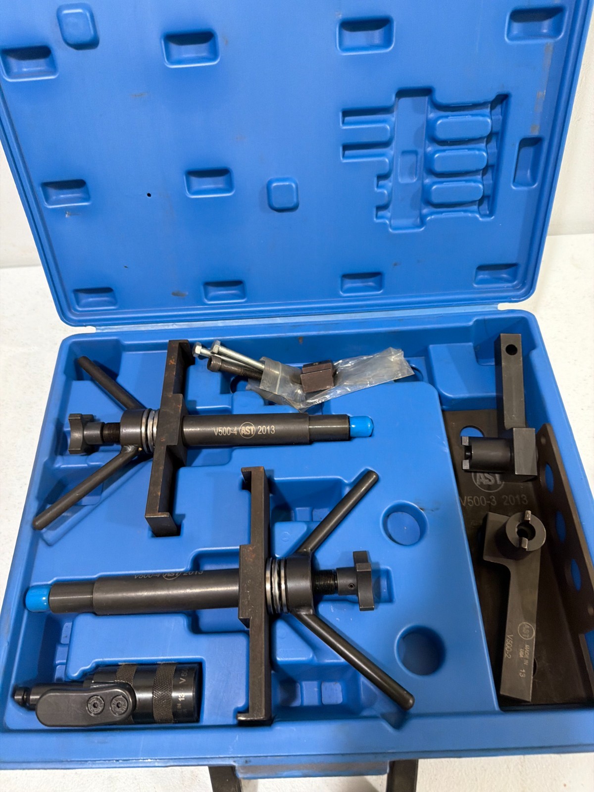 Assenmacher AST V500 Volvo camshaft crankshaft alignment tool 6E