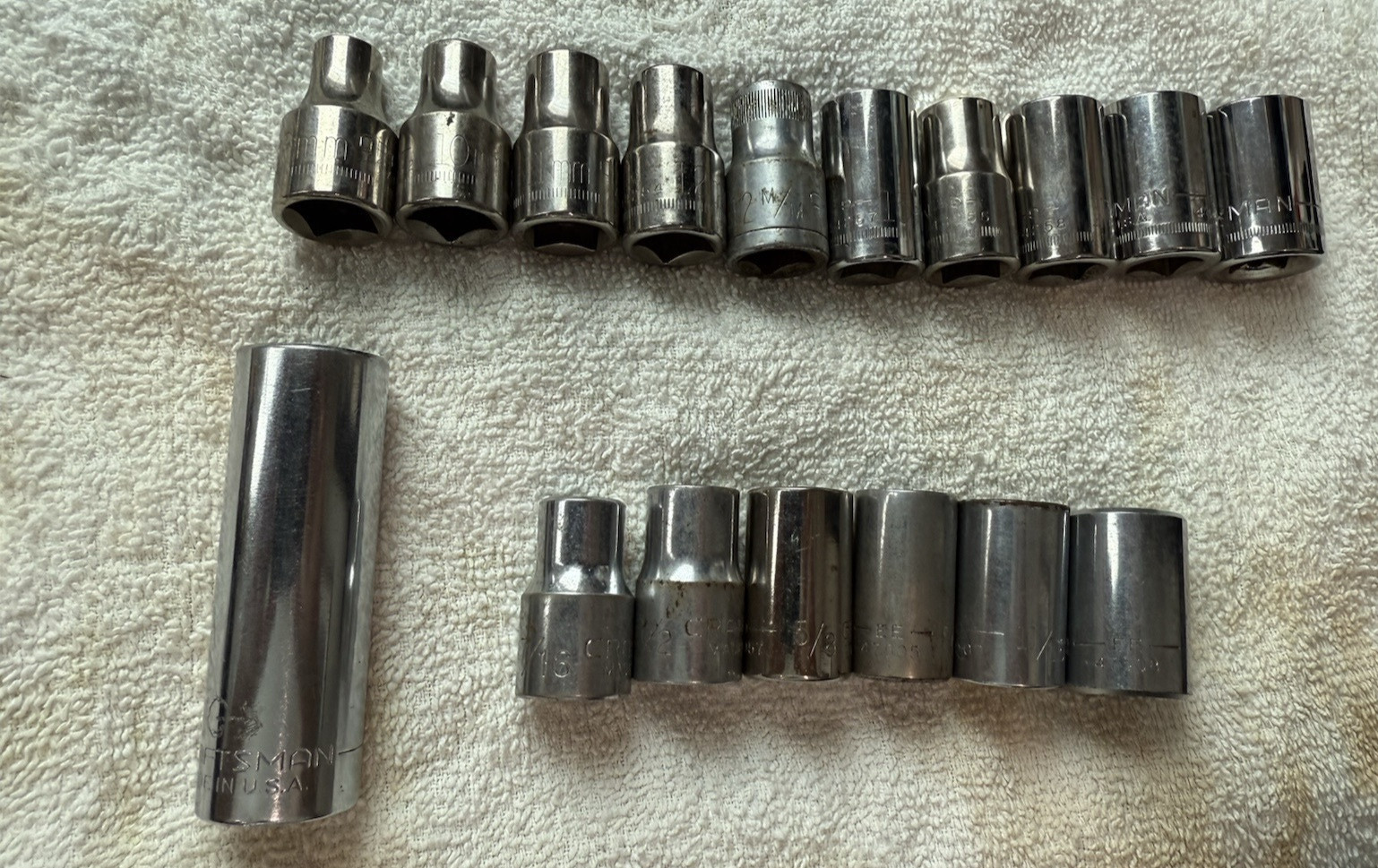 Craftsman 1/2″ 12pt Drive Shallow Standard and Metric Sockets 1 pieces