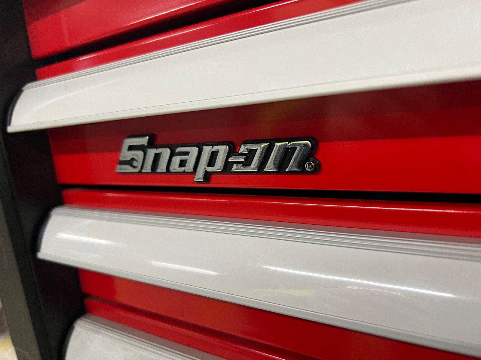 Snap On Tools METAL 3D Toolbox Roll Cab Chrome Badge Emblem Sticker Decal logo.
