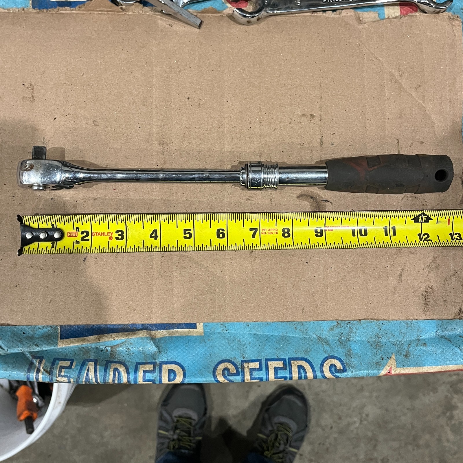 Unbranded 3/8″ Drive Ratchet Wrench Extending Metal Handle 9”-13”