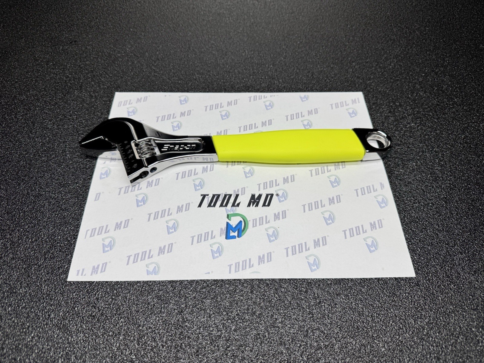 Snap-on Tools NEW 12″ HI VIS YELLOW Flank Drive PLUS Adjustable Wrench FADH12C