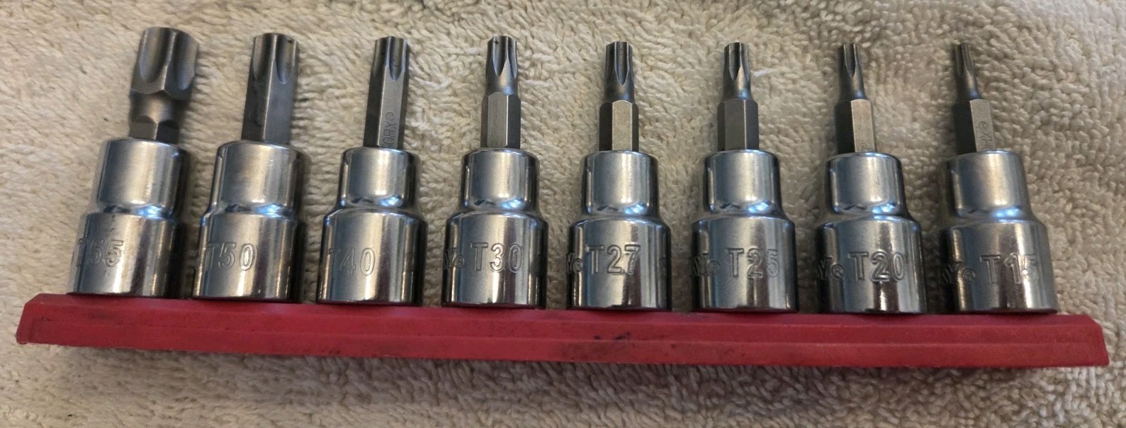 Husky 8 Pc Torx Bit Socket Set T15 – T55 Star Drive Sockets with Red Storage…