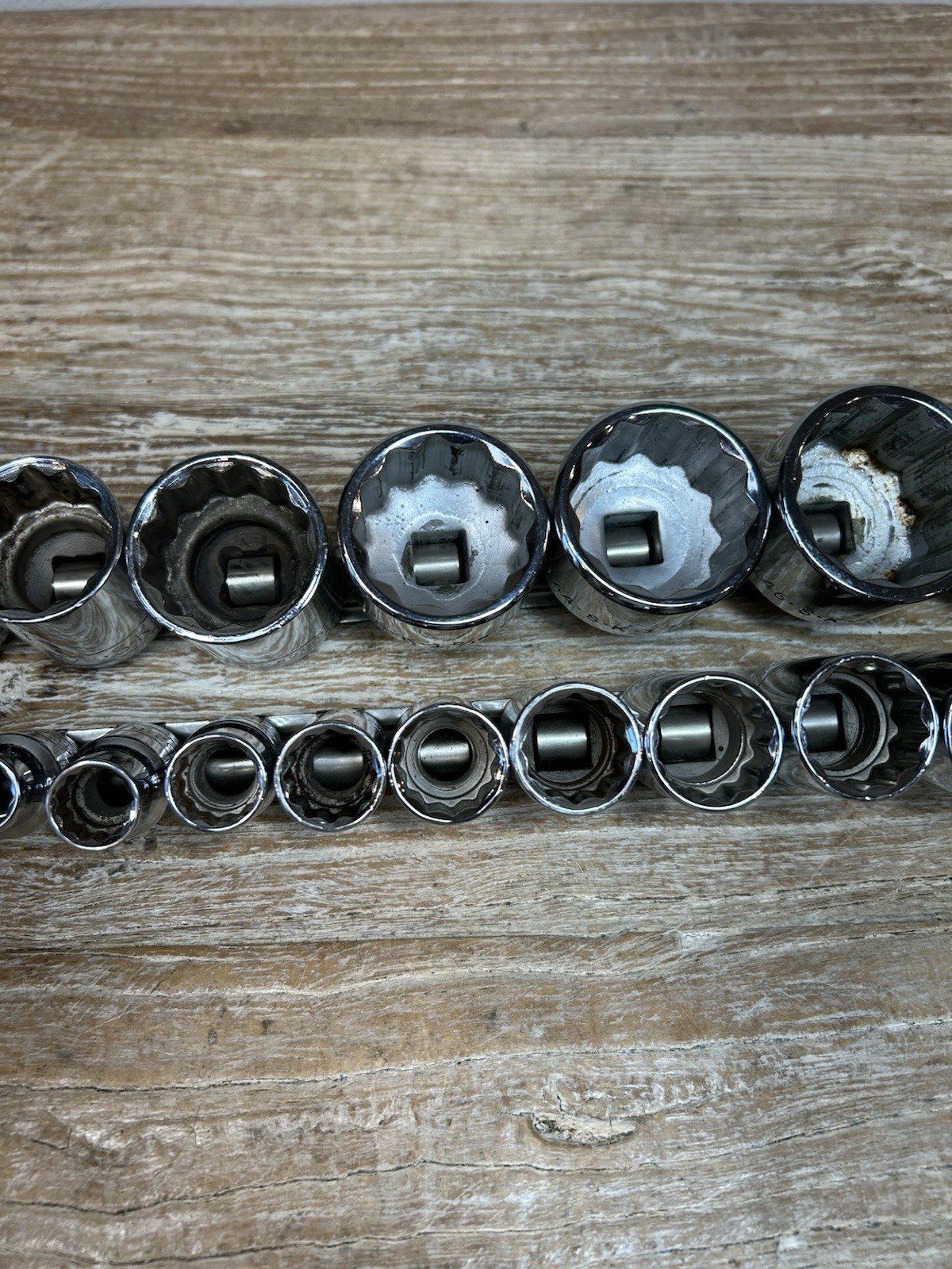 SK Tools VTG 18 Piece 1/2″ Drive, 12 Point, 3/8″ to 1-1/2″ Shallow Socket Set