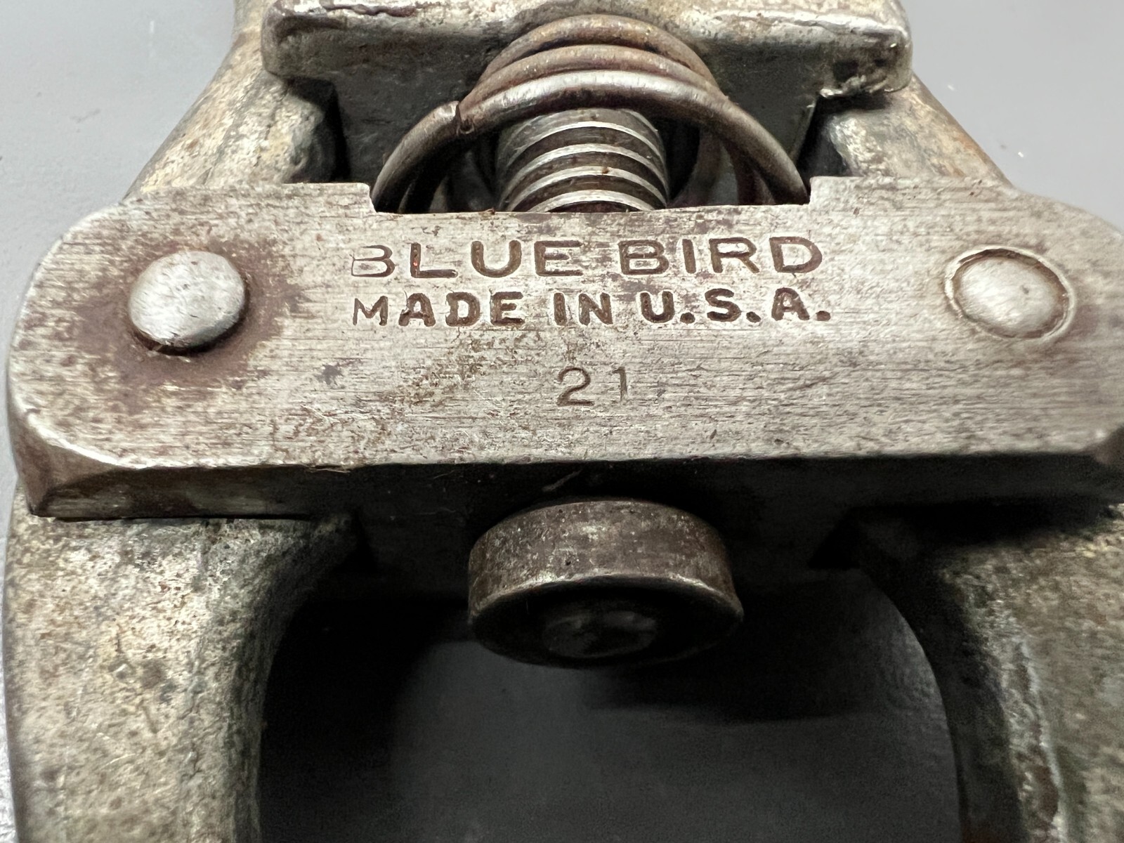 (U) VINTAGE BLUE BIRD No. 21 BATTERY TERMINAL PULLER USA COMPARE W SNAP ON CJ92