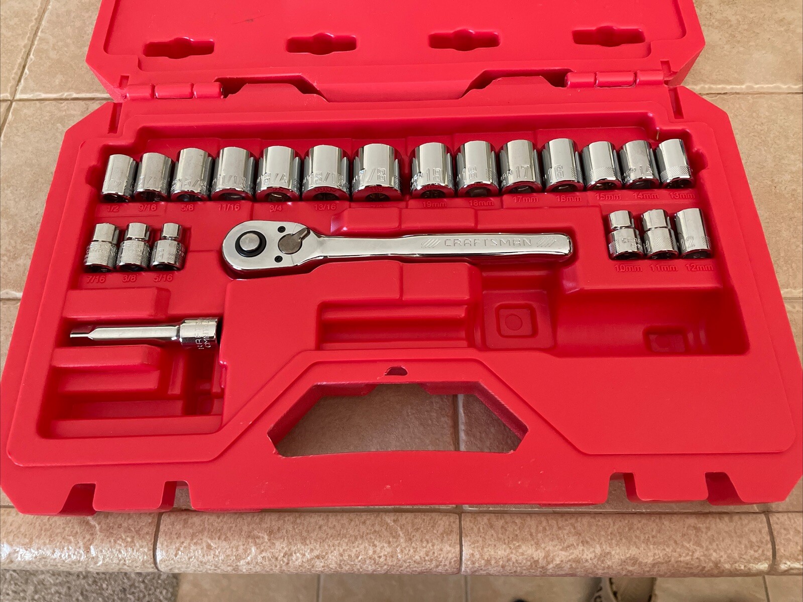 Craftsman 32 Piece 3/8” Drive Mechanics Socket Set WITH CASE CMMT12013