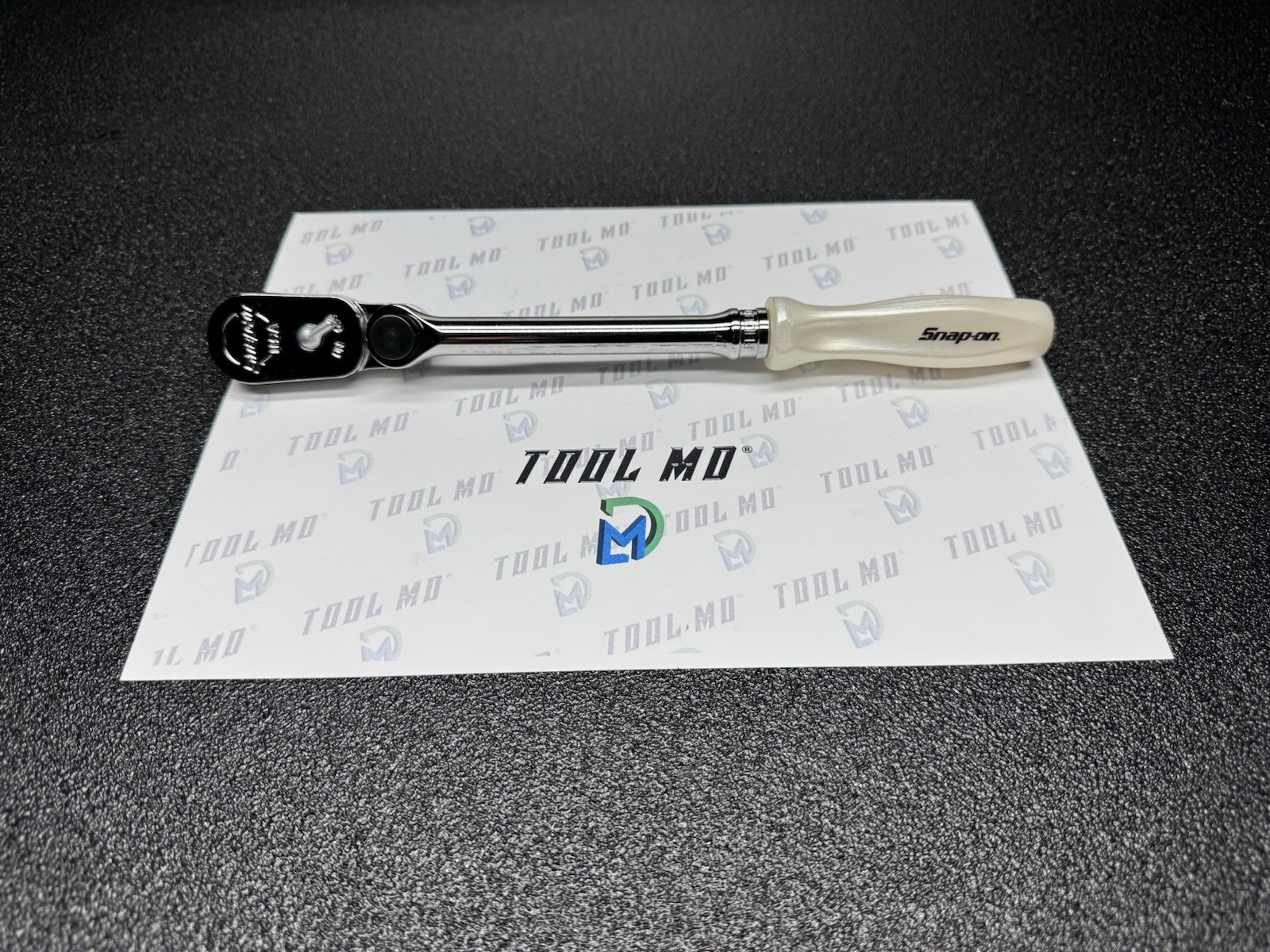 Snap-on Tools PEARL WHITE 3/8″ Drive Hard Grip Multi-Position Ratchet FHD80MP