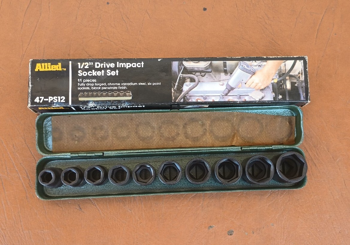 NOS Allied 1/2″ Drive SAE Impact Socket Set 11 Pieces in Metal Case 47-PS12