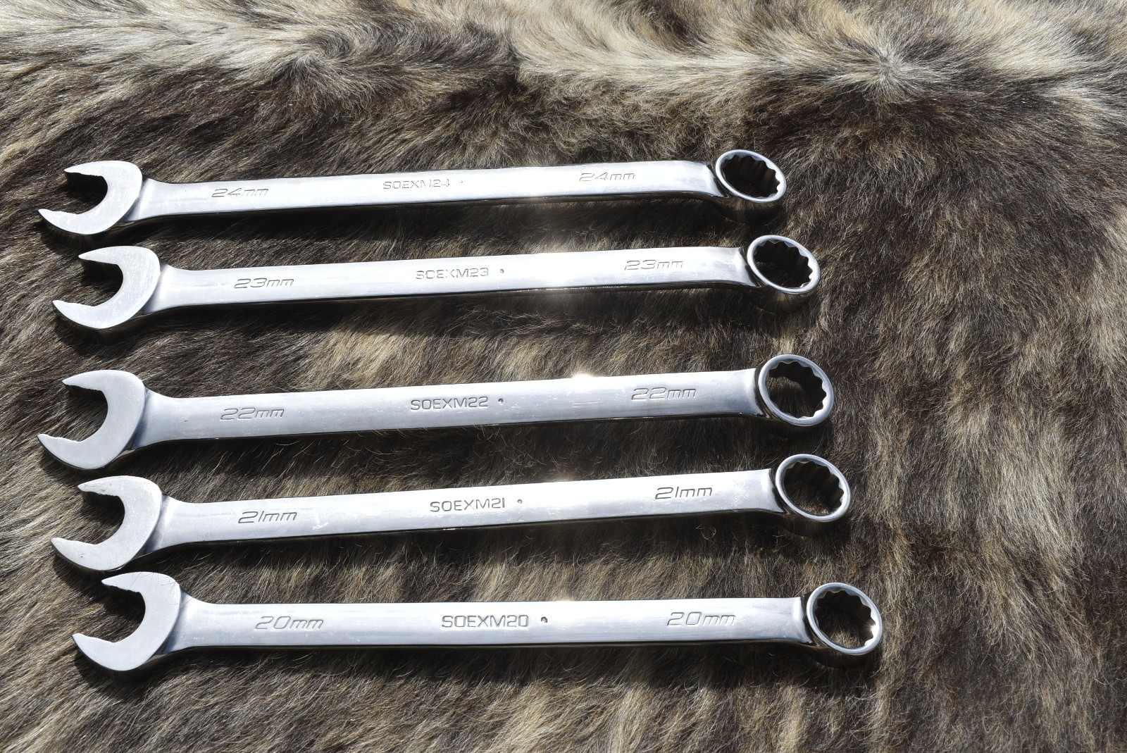SNAP ON SOEXM705 5-Pc 12-Pt Flank Drive® Plus Combination Wrench Set 20–24mm
