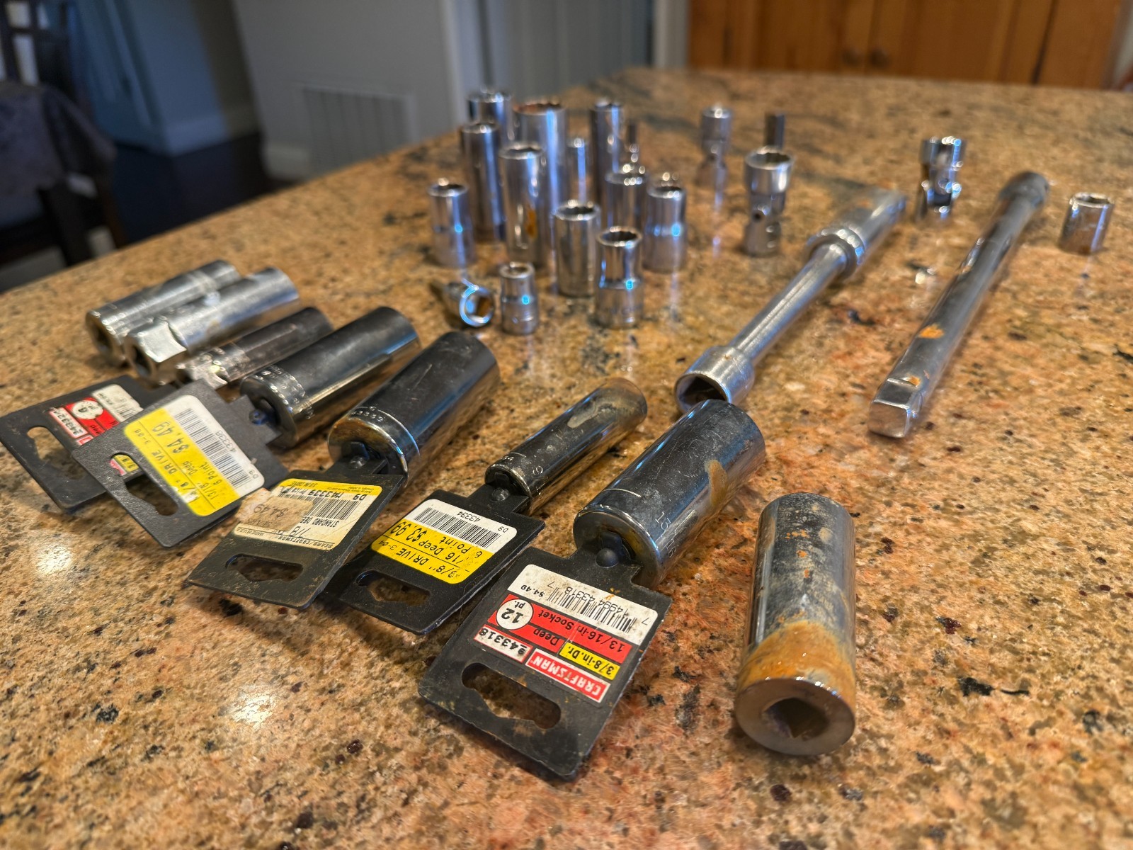 Lot Of 30 Craftsman SAE Sockets Various Sizes And Extensions