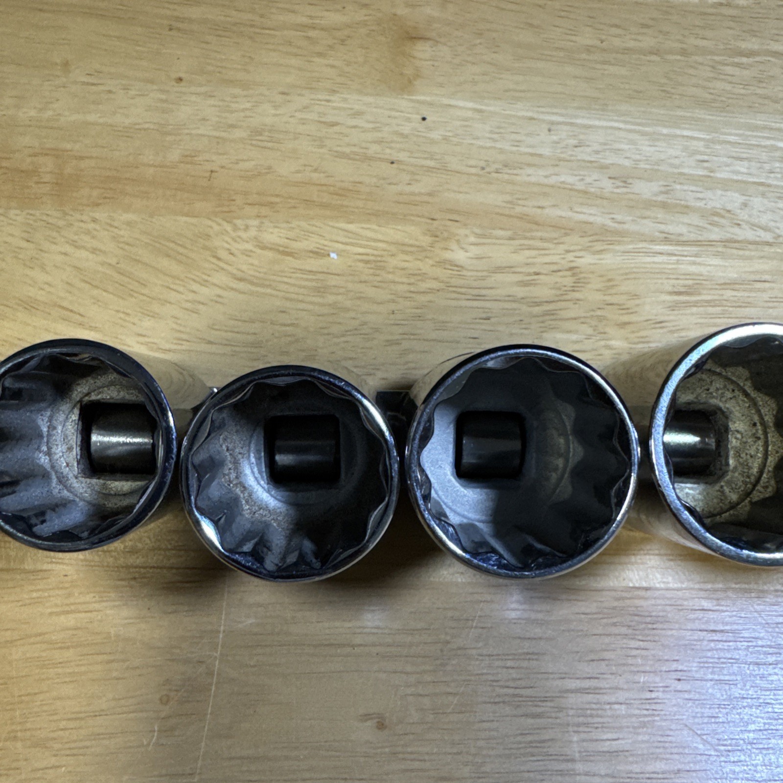 Armstrong 12 Point 1/2 Drive 15 Piece Socket Set 3/8 to 1 1/4” EXCELLENT