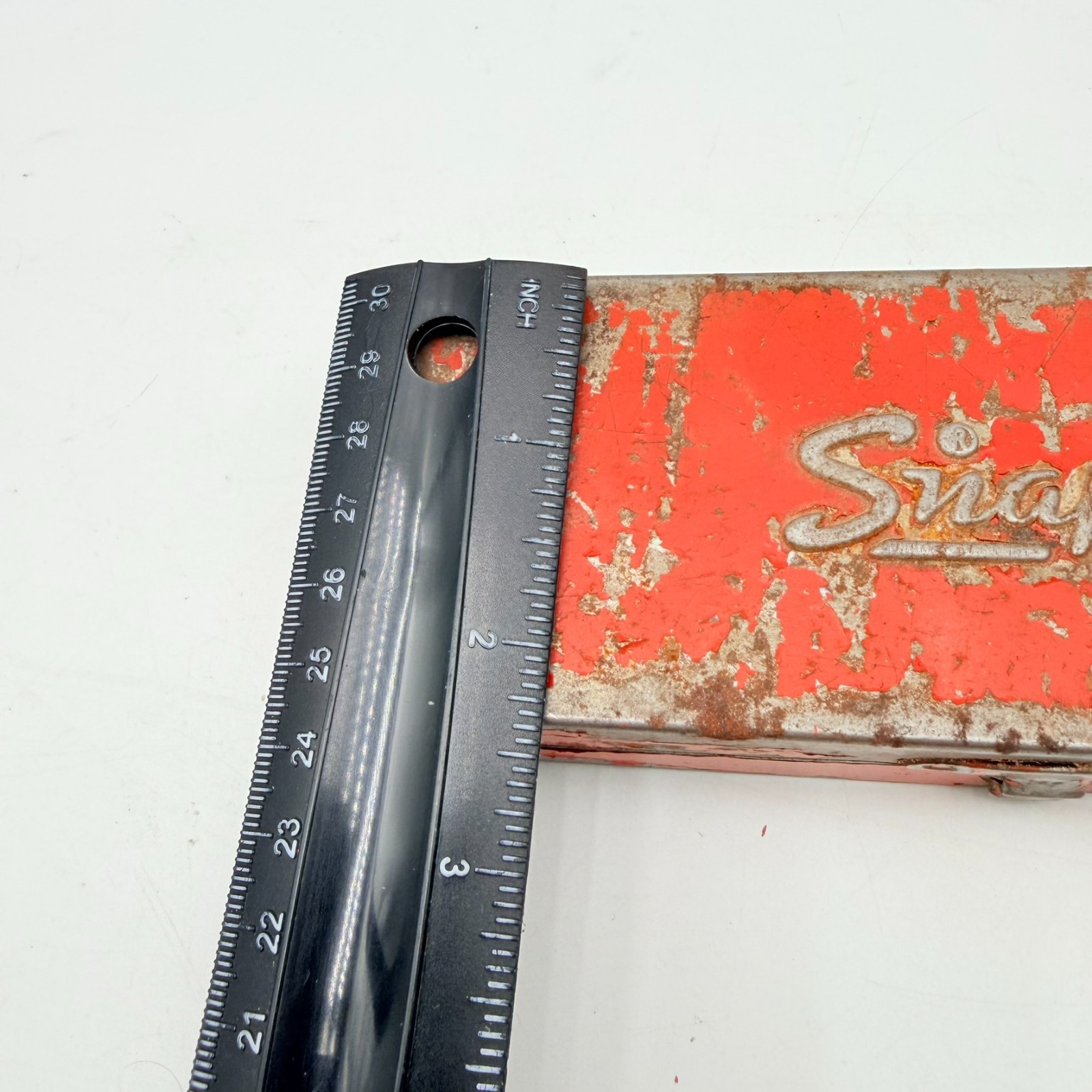 Vintage Snap-On Socket Set w/ Metal Box 7 SAE Sockets 1/4″ Drive USA