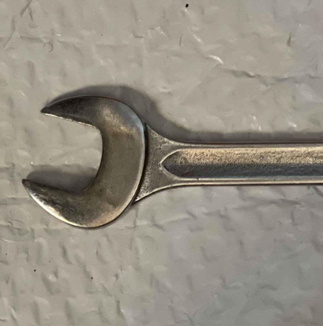 SNAP ON V2428, 3/4″ x 7/8″ OPEN – END WRENCH, 10.25″ LONG.