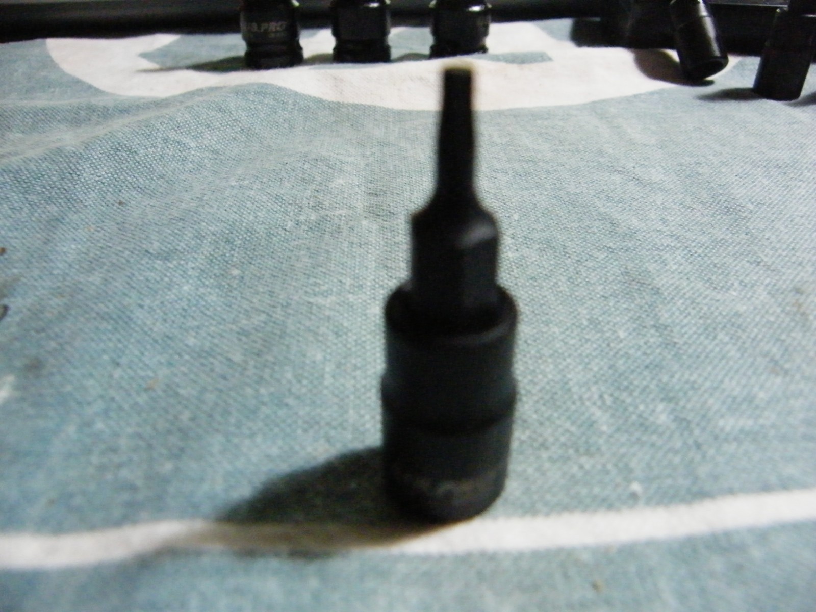 US PRO CR-V/52 1/4″ drive T10 Impact socket External Male T-TORX bit NEW unused