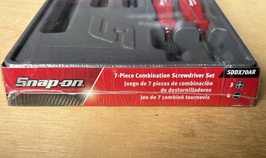 Snap-On SDDX70AR 7 Piece Combination Screwdriver Set Unused In Storage