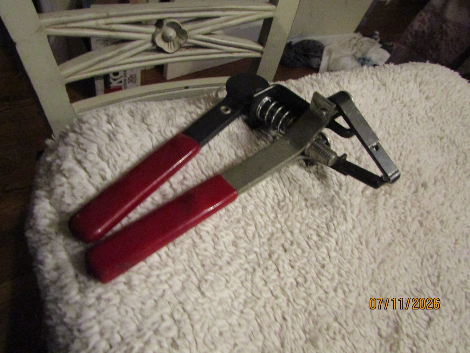 Vintage 7″ Red Handle Spring Loaded 2 Jaw Gear Puller Extactor ? Signed Made USA