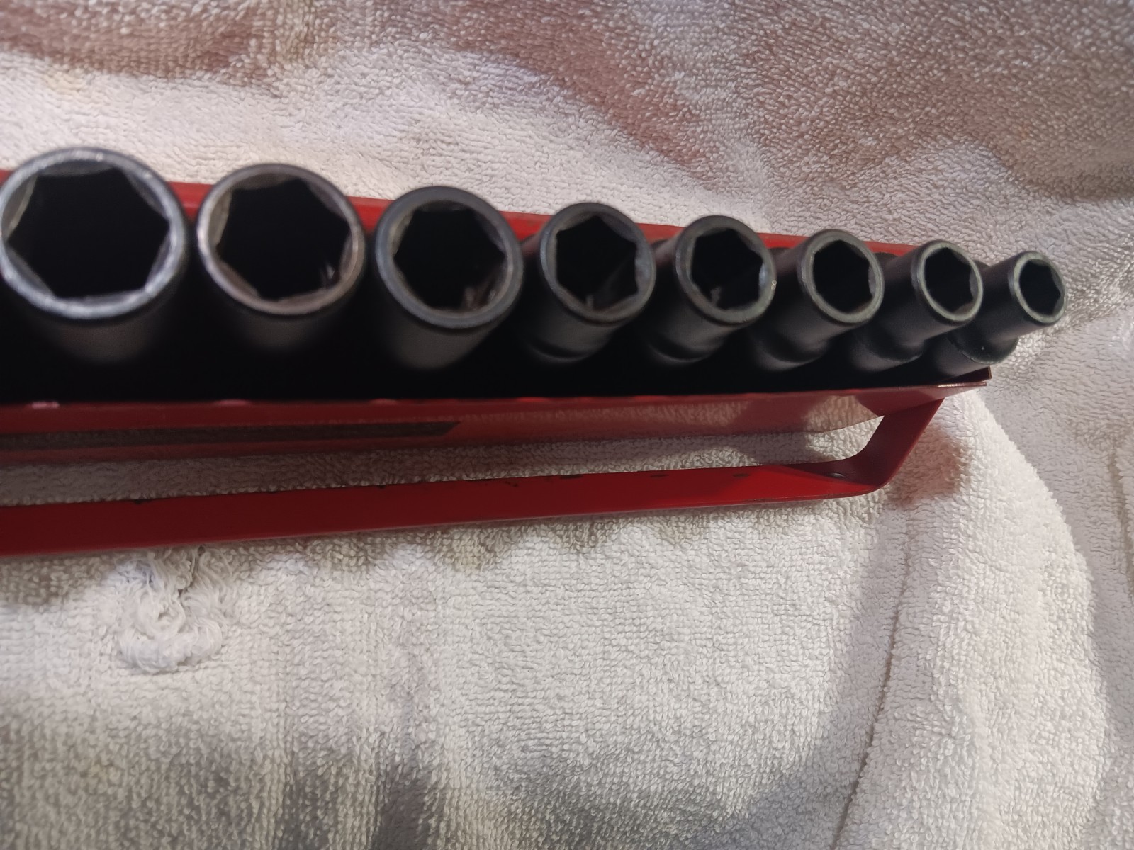 Mac Tools 16 Pc. ¹½» Drive, 6 Point Deep Impact Socket Set With Tray