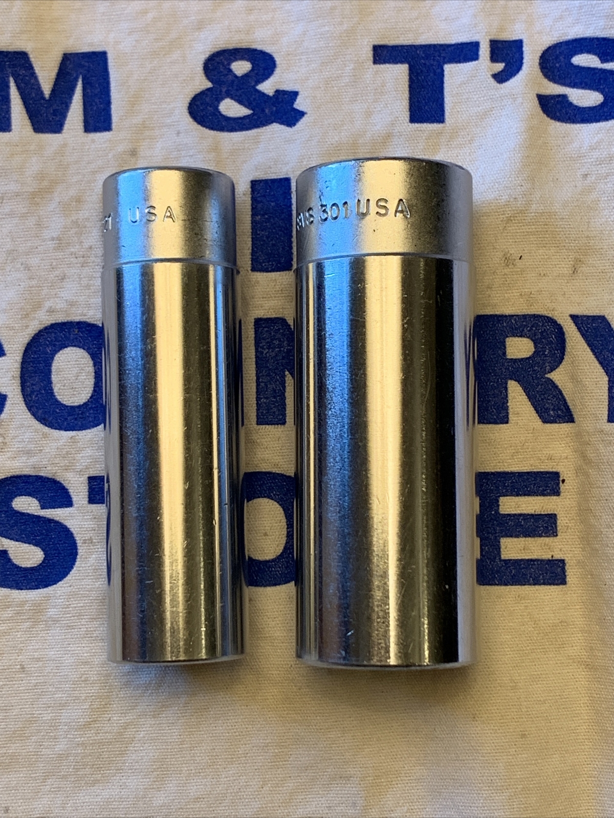 Vintage Snap-on Tools USA 1/2″ Drive 12pt Deep SAE 11/16″ & 15/16″ SVS221 SVS301