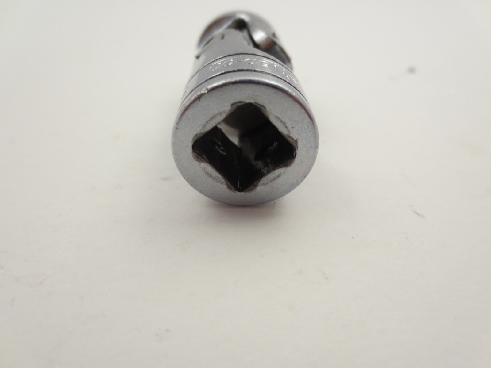 SNAP ON TOOLS SWIVEL / FLEX SOCKET ADAPTER — 3/8″ DRIVE — CHROME — FU8A