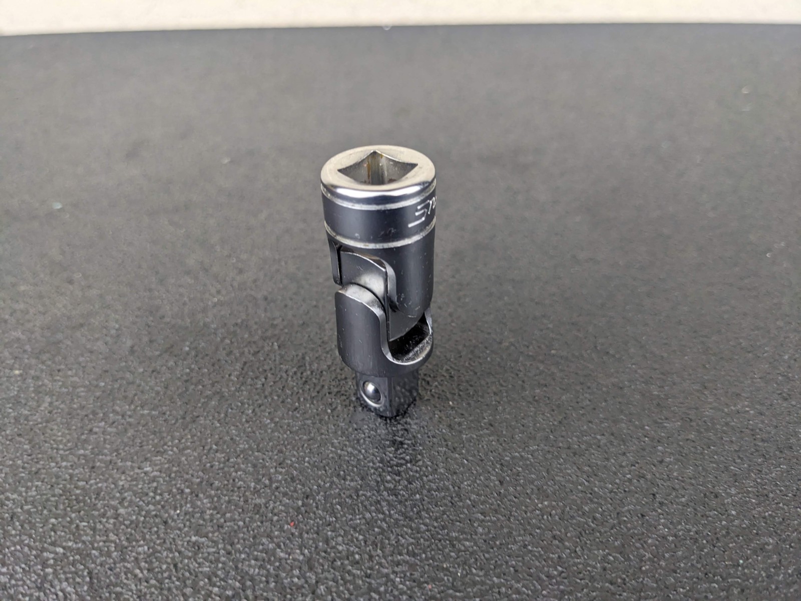 #bl212 Snap-On Tools NEW FU8A 3/8″ Drive 2-1/16″ Friction Ball Universal Joint