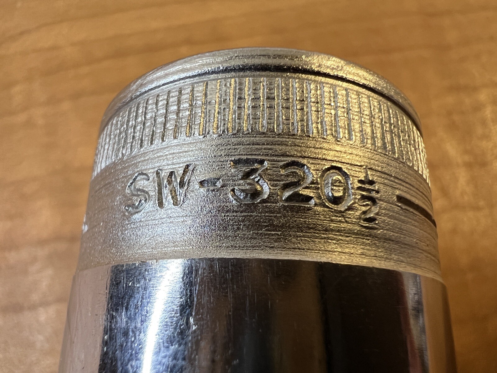 Snap-on Tools SW320-1/2 – 1/2″ Drive 12 Point 1″ Socket – EUC+ USA