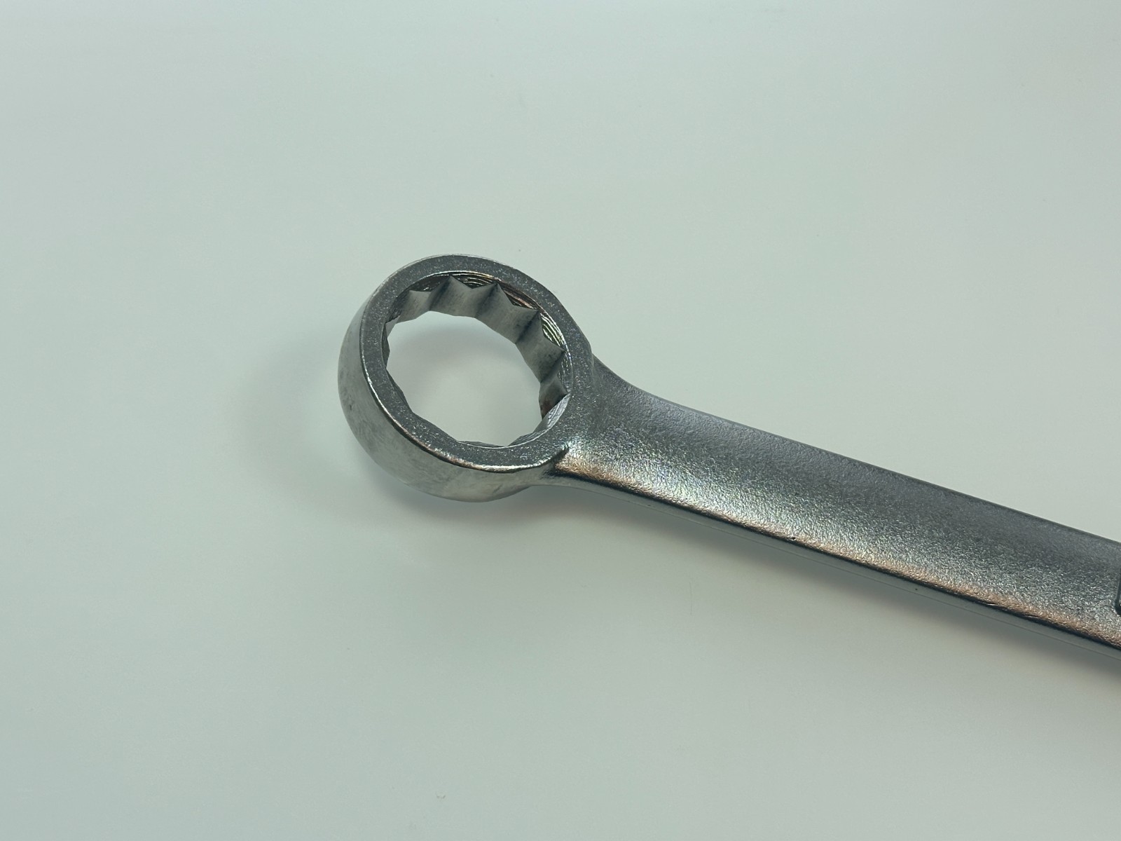 🇺🇸 Craftsman Tools USA SAE 1-1/4″ VV 44708 Chrome Combination Wrench, 12 Point
