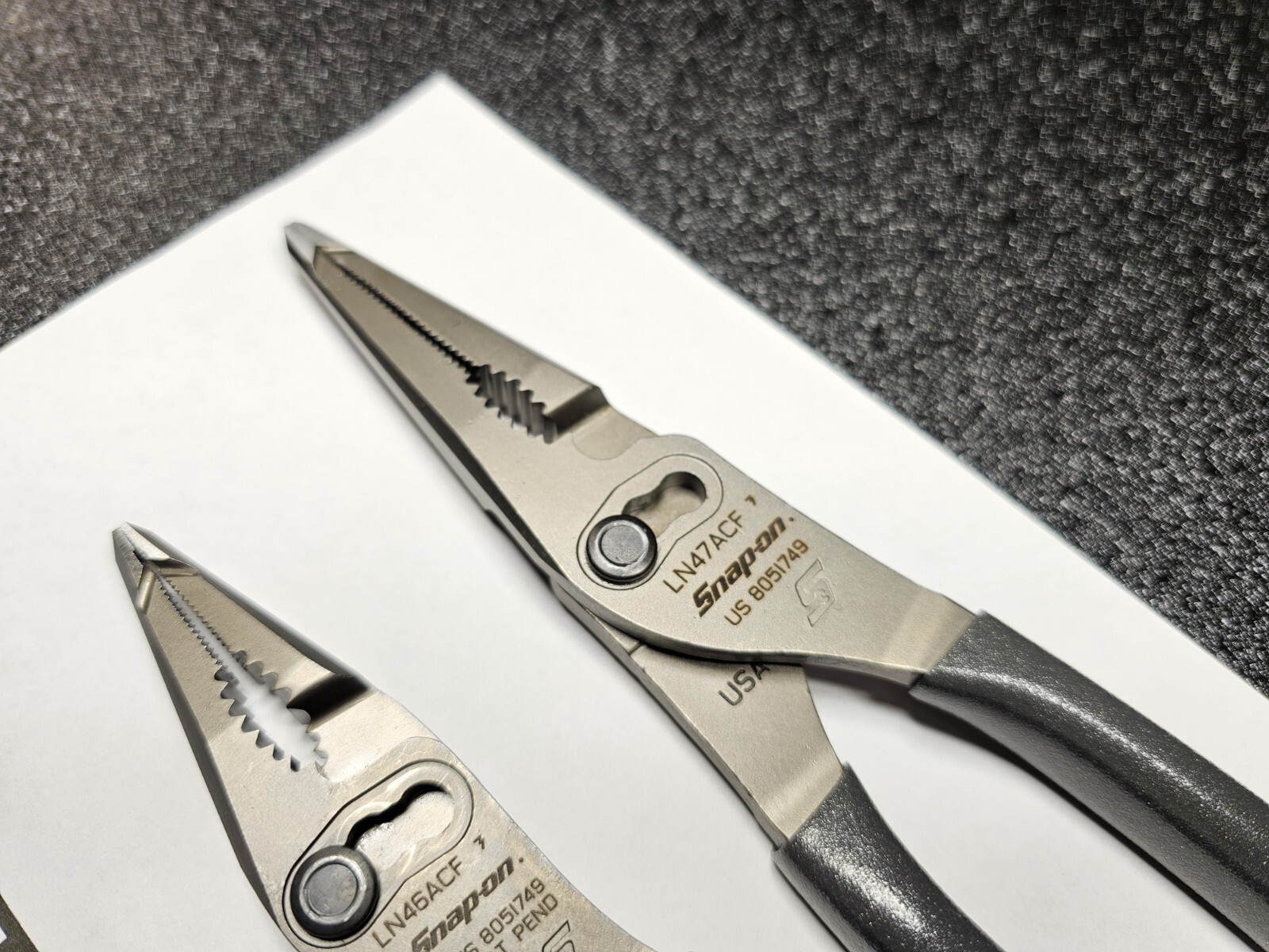 Snap-on Tools NEW 2pc DARK TITANIUM 7″ & 9″ Long Nose Slip Joint Pliers LN46ACF