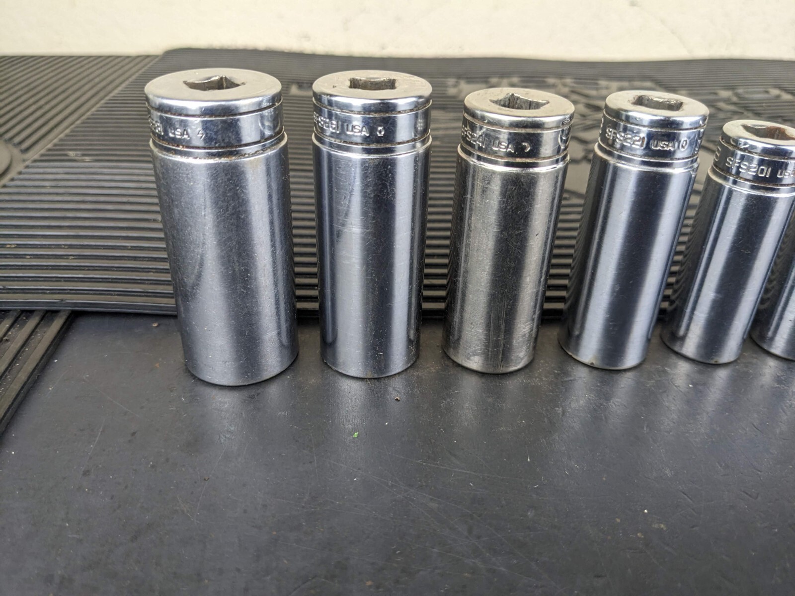 #bg229 Snap on Tools 211SFSY 3/8″ Drive Deep Chrome Socket Set Socket Set
