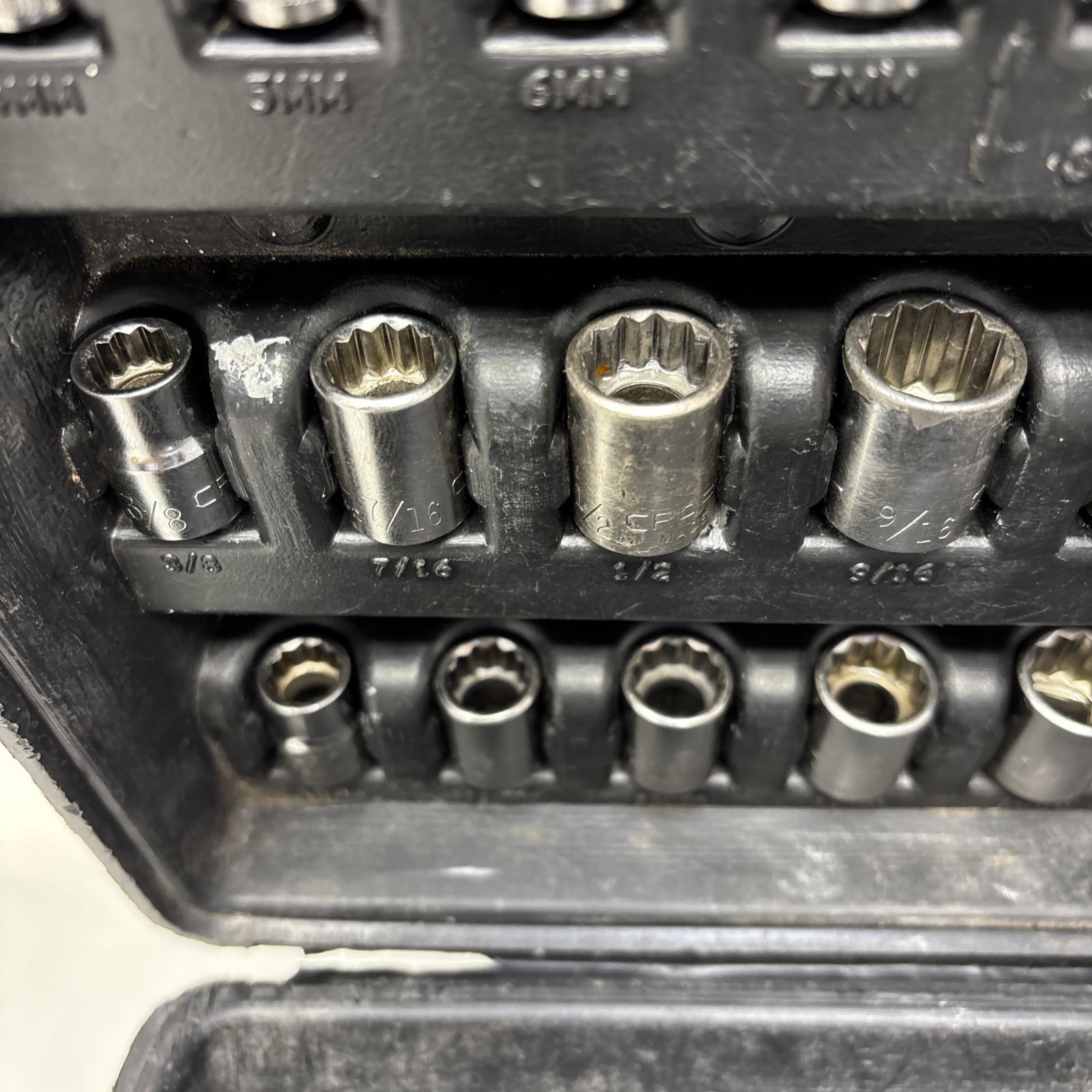Craftsman 53 PC Mechanics Socket Tool Set USA Metric / SAE 1/4 6 Pt 3/8 12 Pt