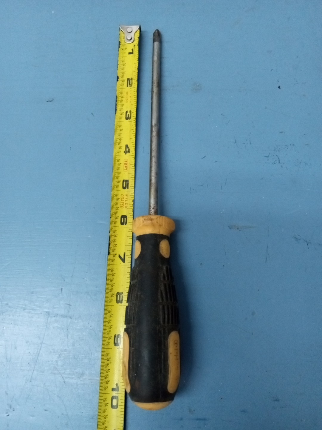 PH2#26″ Black & Yellow Handled Philips Screwdriver (LL)