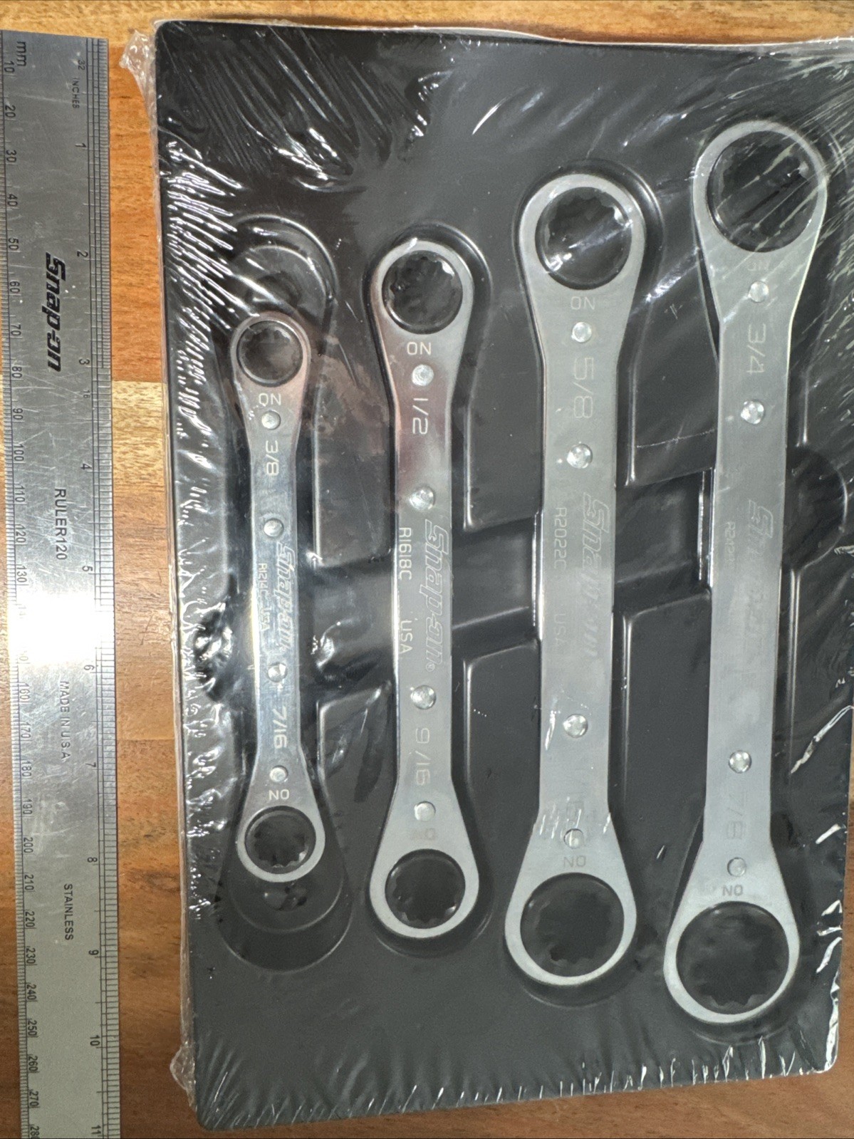 snap on flank drive wrench set 3/8 & 7/16. 1/2 & 9/16. 5/8 & 11/16. 3/4 & 7/8
