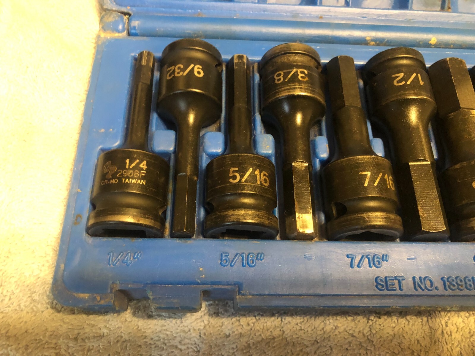 1/2″DR 8PC UNIV HEX Set number 1398H