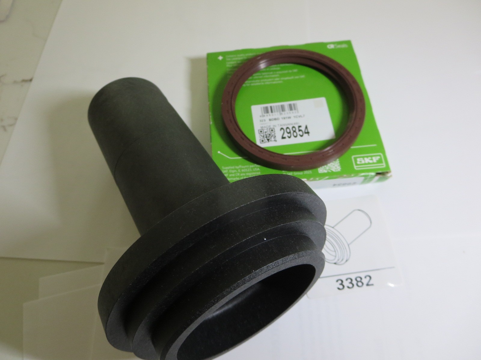 Volkswagen 3382 Automatic Transmission Oil Seal Installer and seal-Audi and VW
