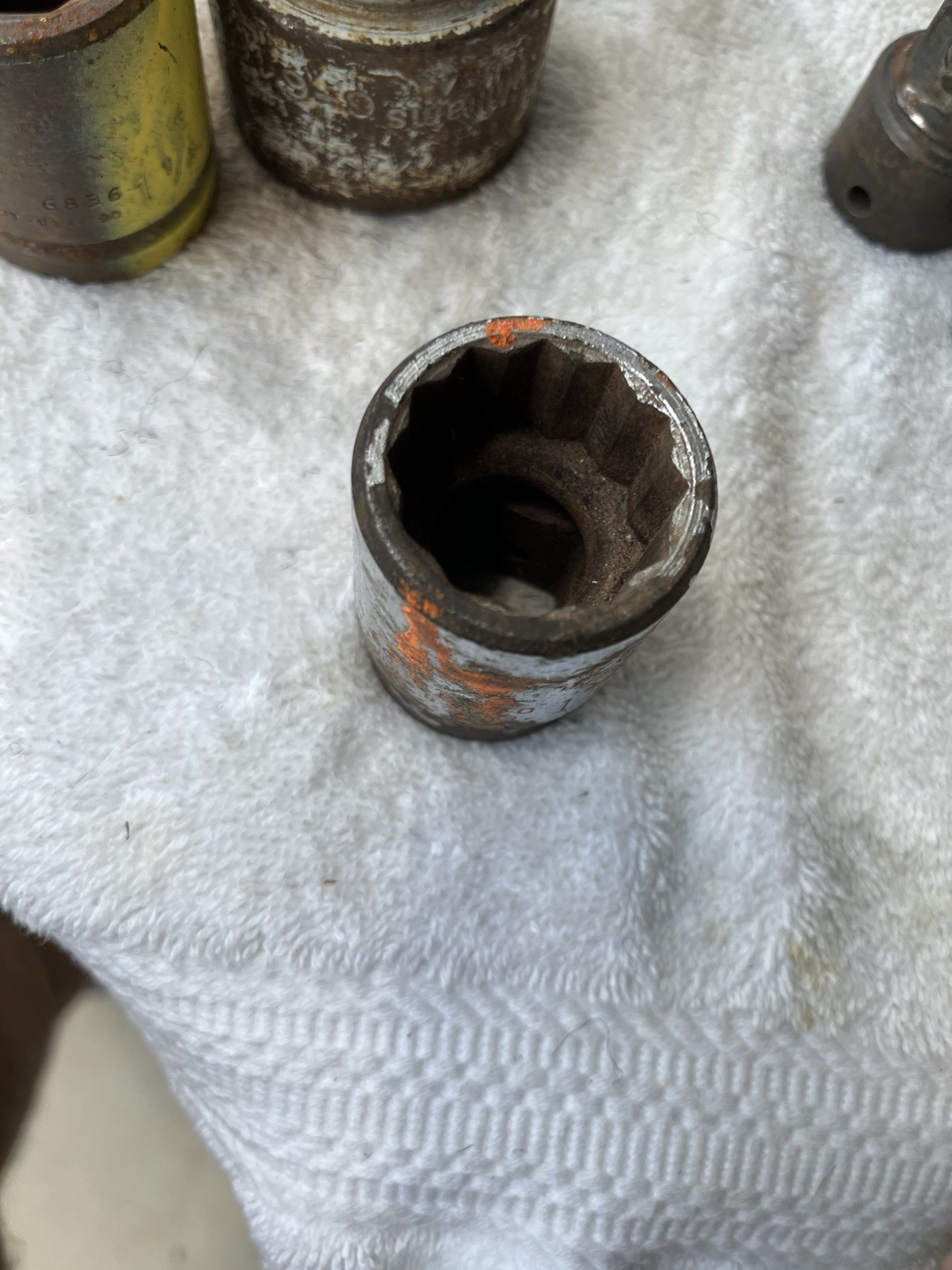 3/4 Drive-1”- (2) 1 “1/8-(1)1 “7/16 & 5/8 Drive Snap on 1”1/2 & 1/2to3/4Adapters