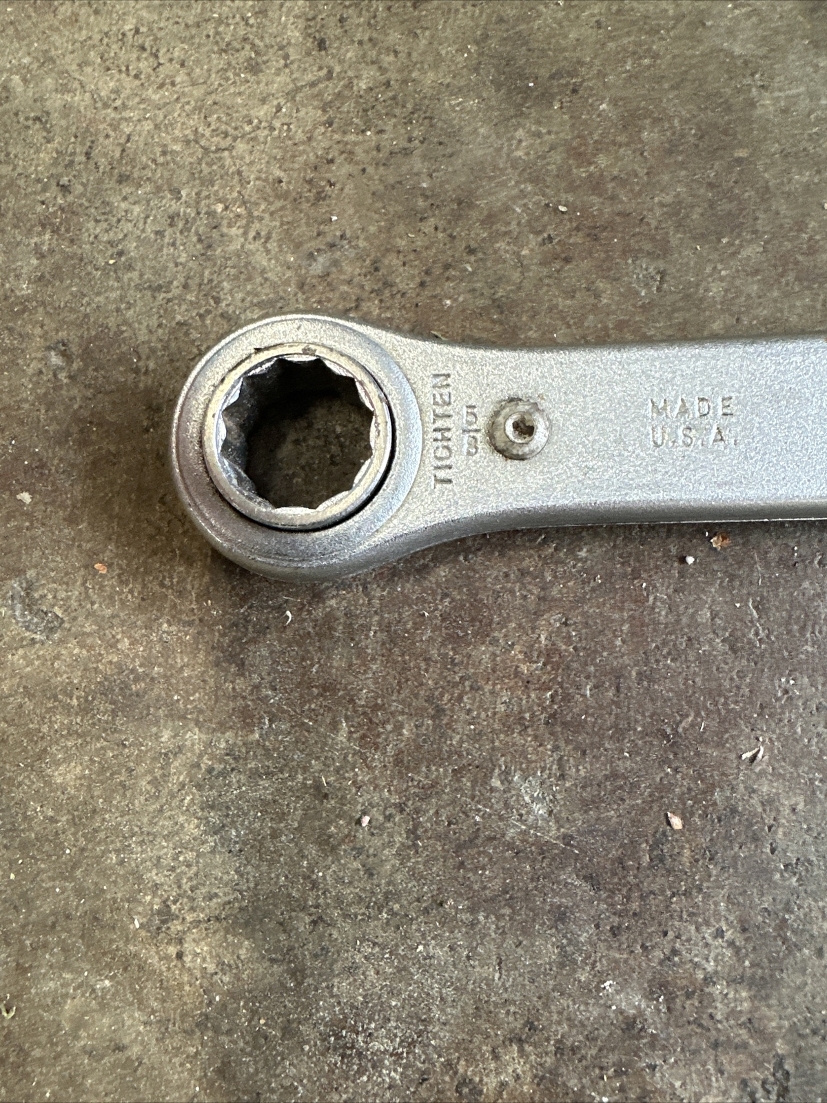 Craftsman 5/8″ x 3/4″ Box End Ratcheting Wrench Made in USA Vintage