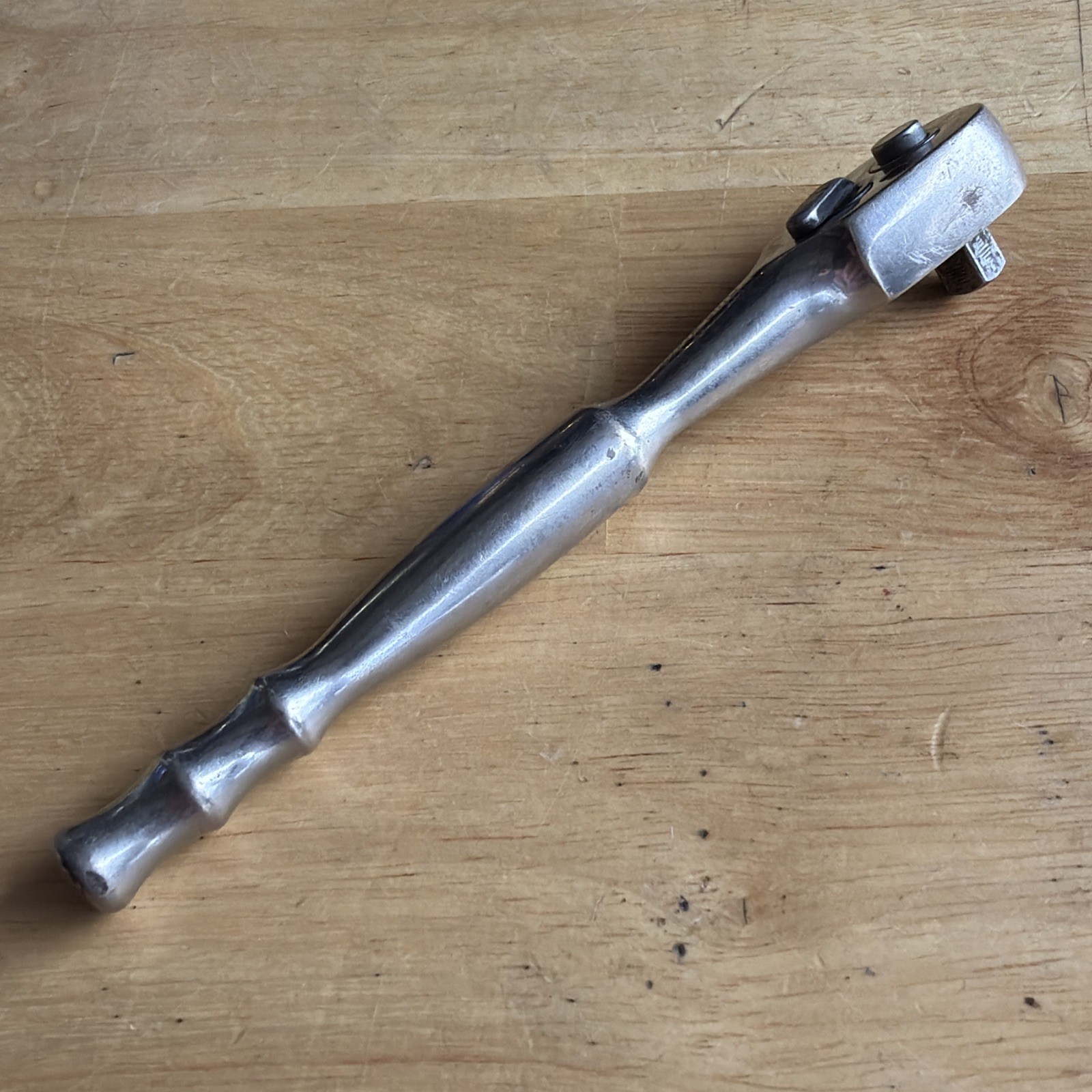 Blue Point Tools 5.5″ Long Ratchet 1/4″ Drive W/ Quick Release BPRT936