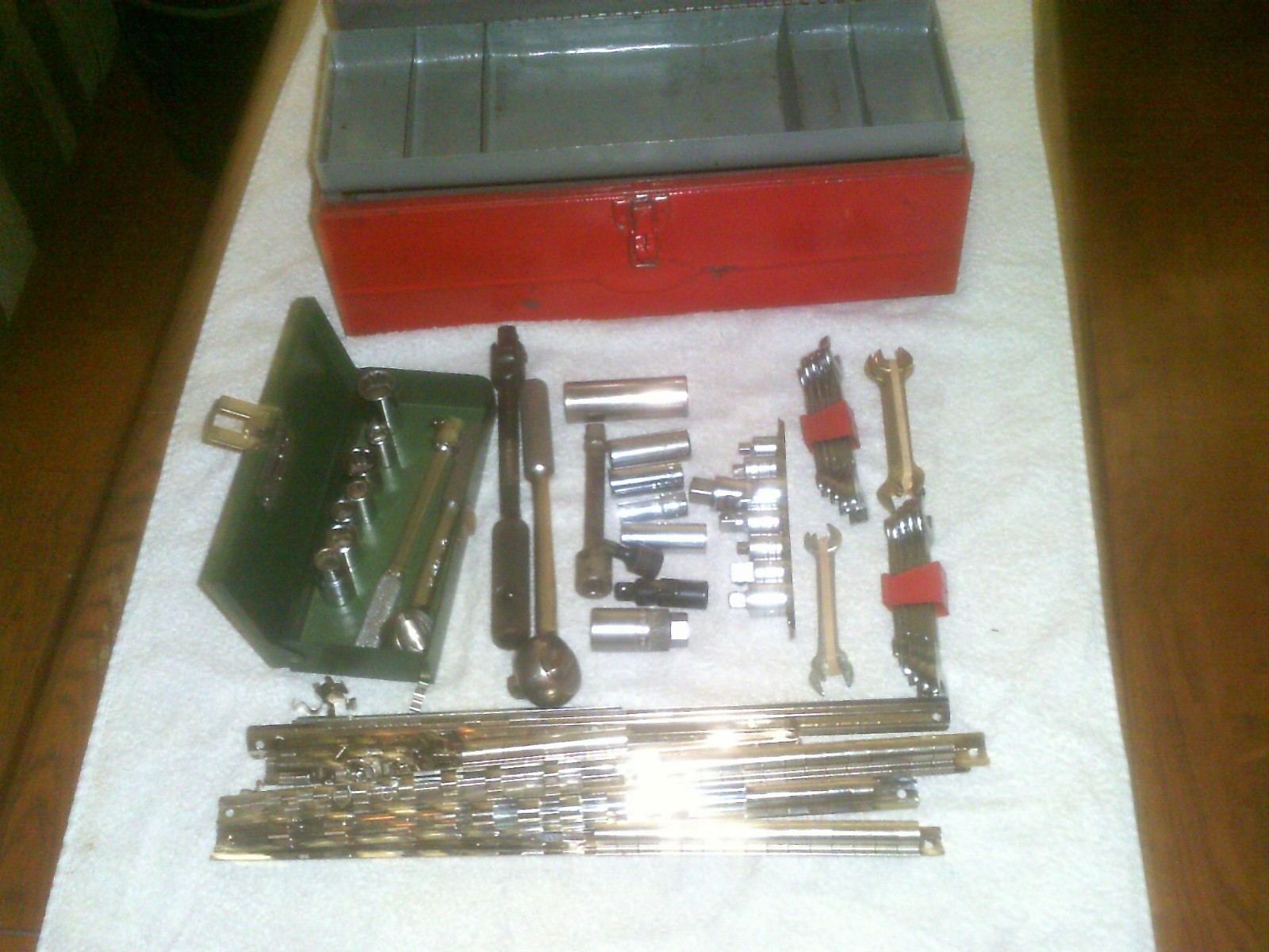 steel tool box, SK ratchets&breaker bar,sae&metric sockets&open ends