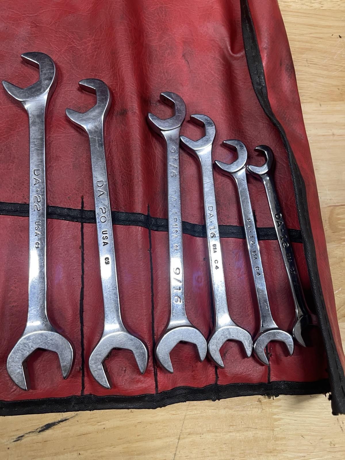 Mac Tools Set No. SDA18K Open Ended Angle 19pc SAE Wrench Set – 3/8″ – 1-1/2″