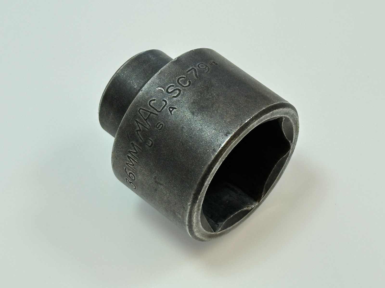 🇺🇸 MAC Tools USA SC79 36mm Metric Fly Wheel Rear Axle Nut Socket, 1/2″ Drive