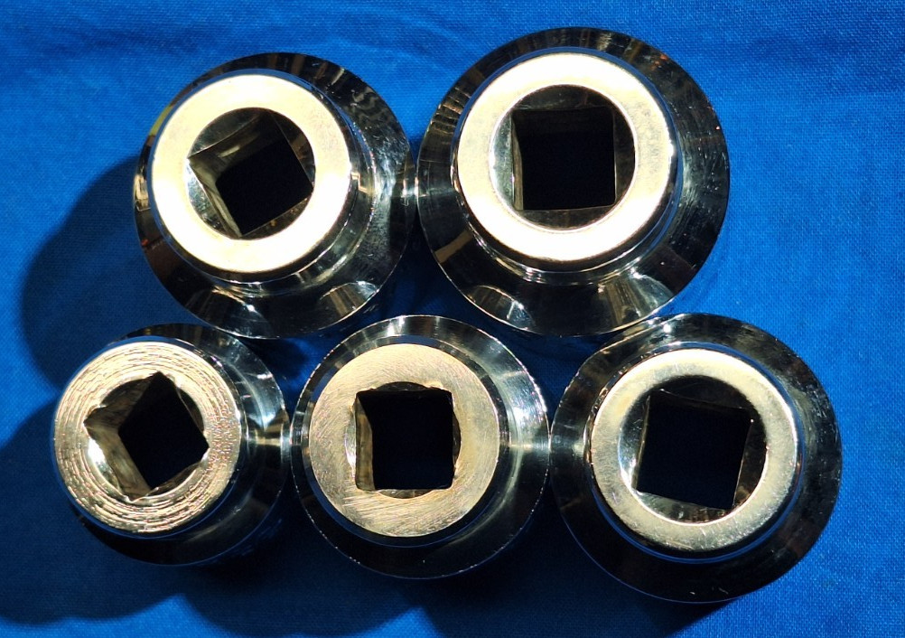 Mac Tools 5 piece 1/2″ drive shallow 6pt socket set 1″ – 1-1/4″ V326 – V406R