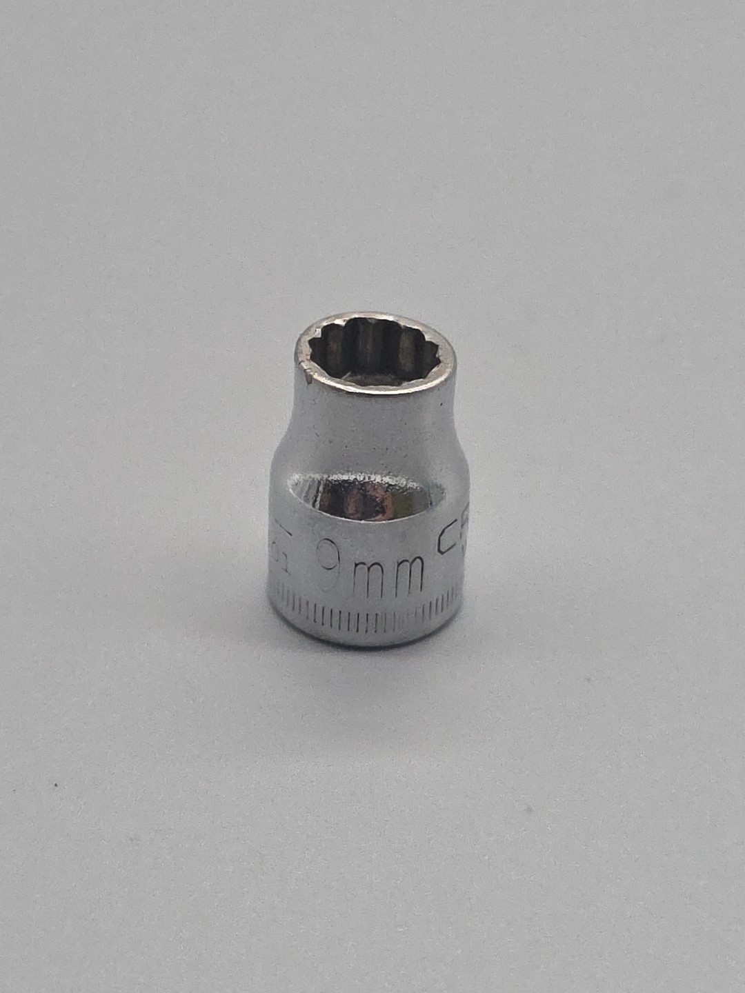 Craftsman Tools 9mm 12 Point Shallow Chrome Socket 3/8″ Drive G-44301 USA