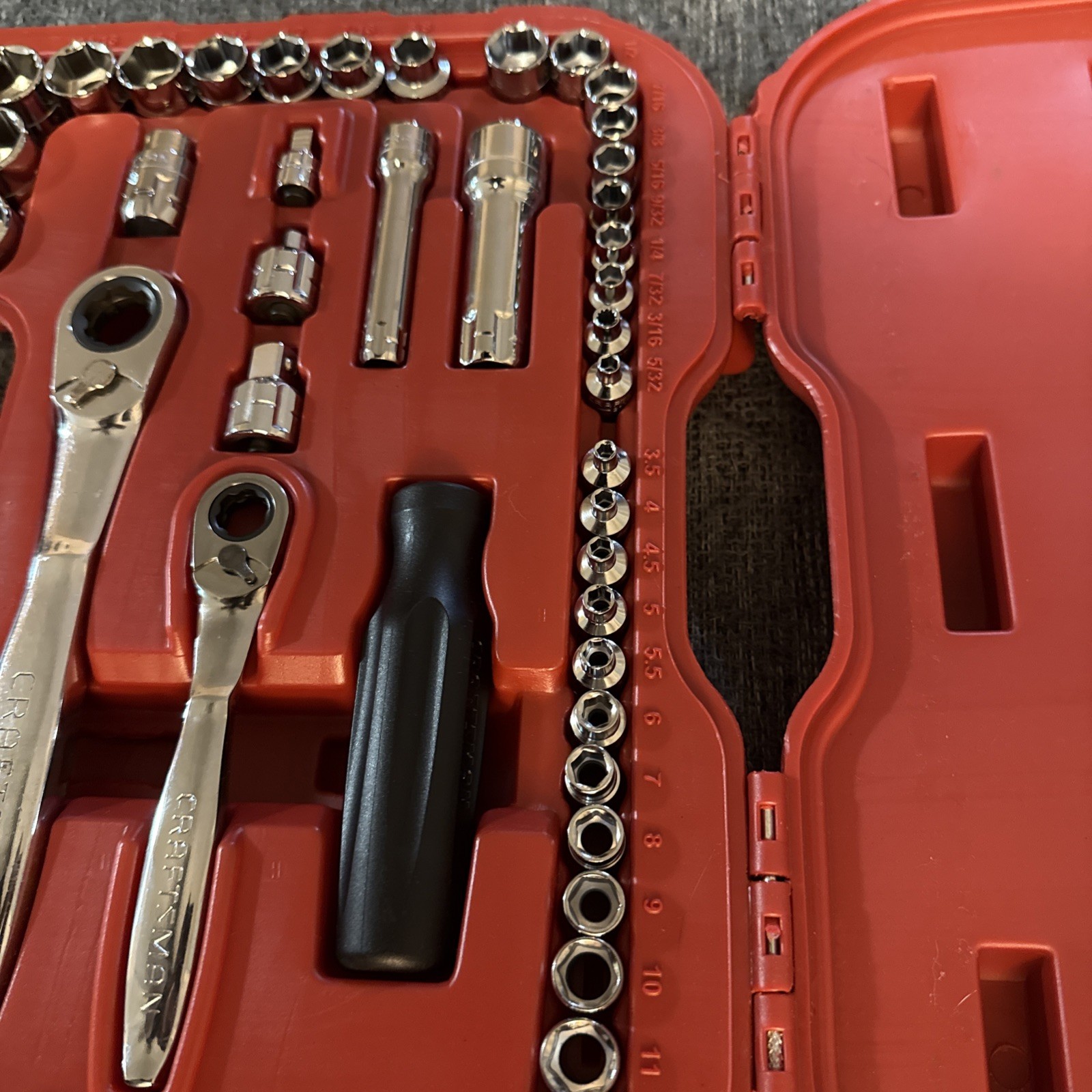 CRAFTSMAN 29309 – NOS – 51 Piece Max Axess Pass Thru Mechanic’s Tool Set 29309