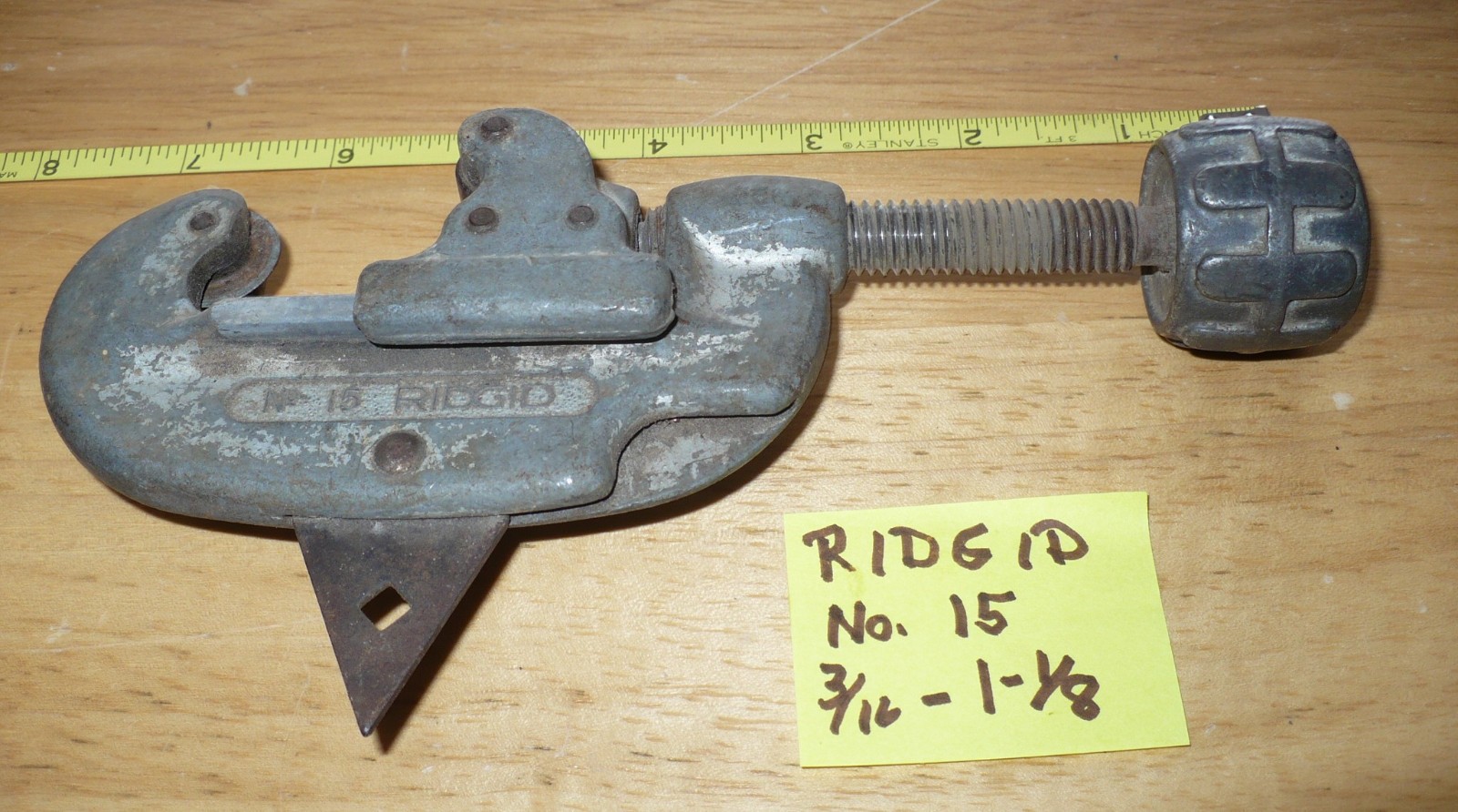 Vintage No. 15 Ridgid 3/16 to 1-1/8 Pipe & Tubing Cutter