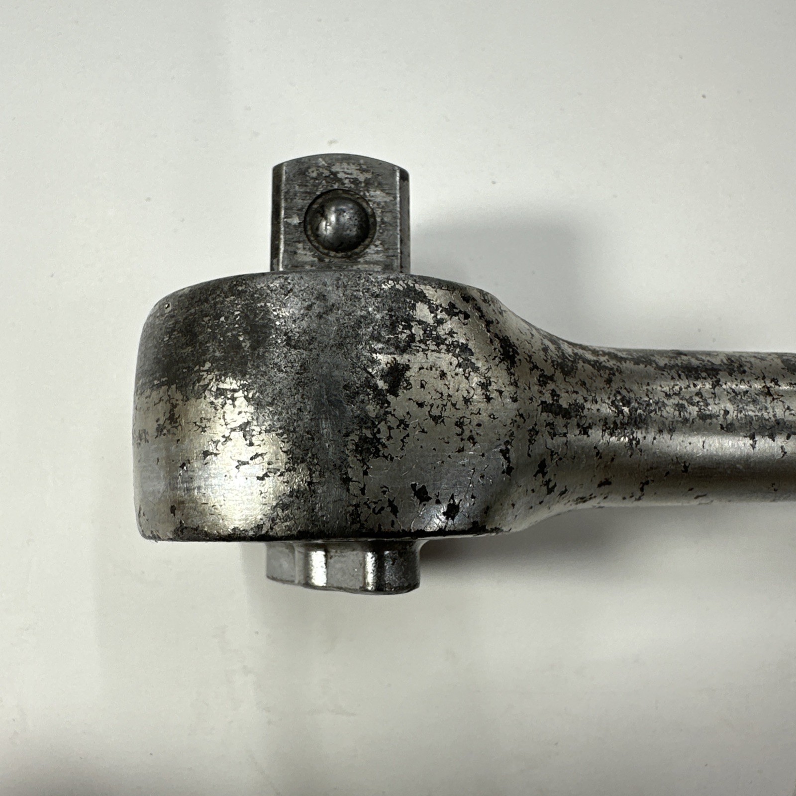 Vintage Husky CS-43 1/2″ Drive Ratchet Made in USA 10″ Long