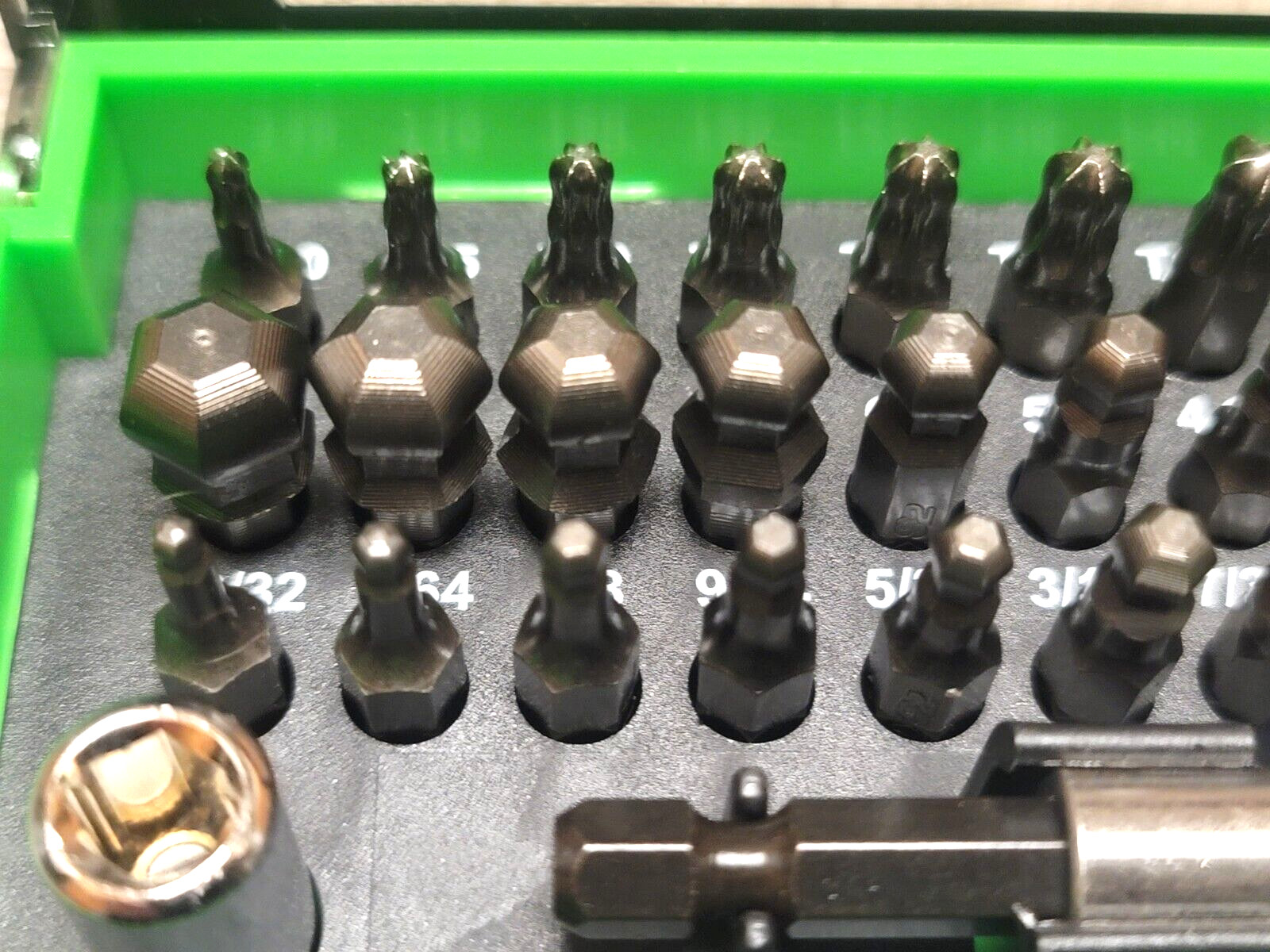 VIM PRO 32pc Ball Torx, SAE Hex & Metric Hex Bit Set w/ 1/4″ dr Adapters #VIS112