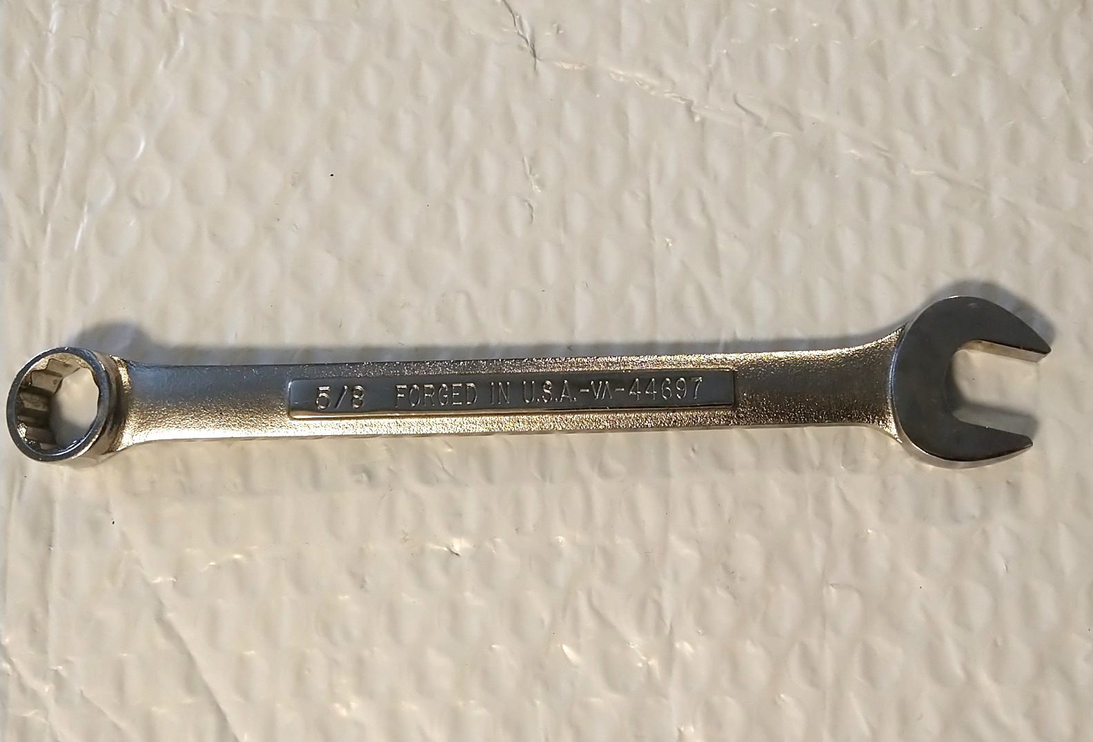 CRAFTSMAN TOOLS USA VV44697, 5/8″ COMBINATION WRENCH, 7.75″ LONG, 12 POINT .