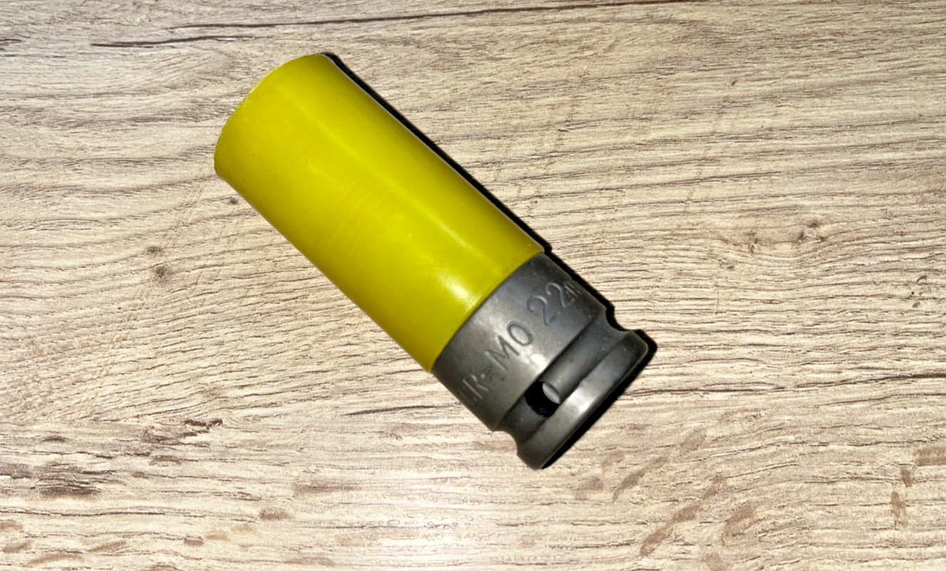 22mm 7/8 inch Wheel Bolt Deep Socket With Rim Scratch Protector