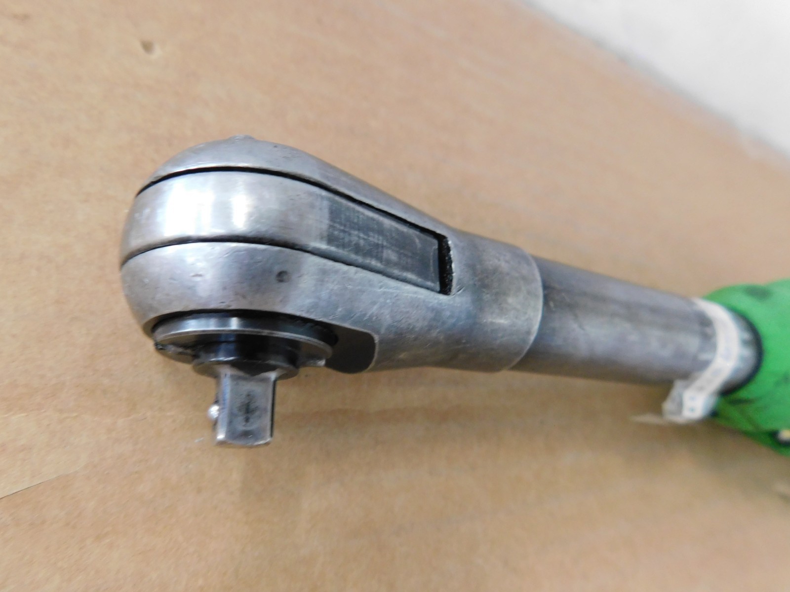 Snapon Ratchet Cordless Long Neck 1/4″ 14.4V WITH BATTERY CTR817G *NICE*
